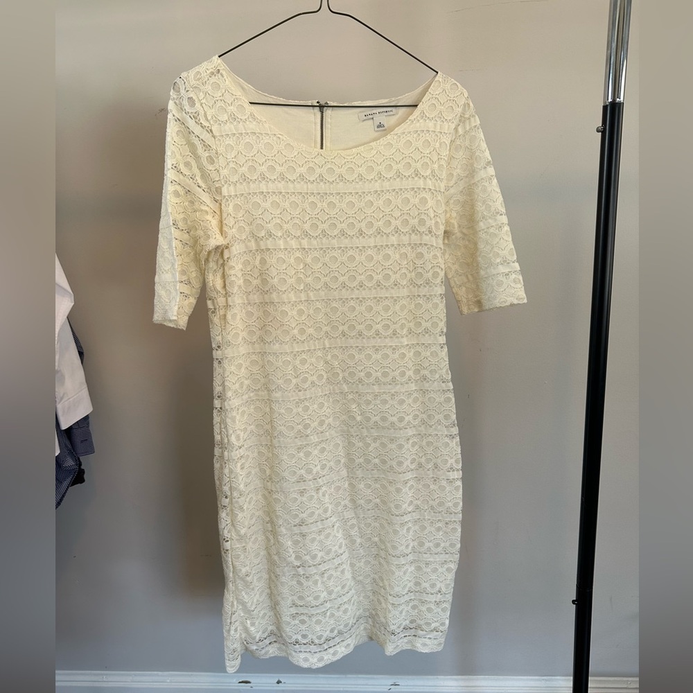 Y2K Banana Republic Cream Lace Dress